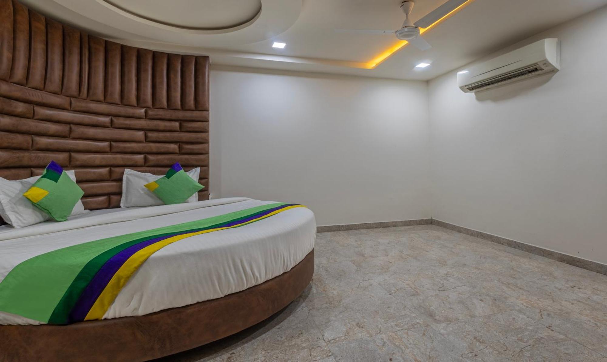 Hotel Treebo Eden Park, Ahmedabad Watuwa Esterno foto